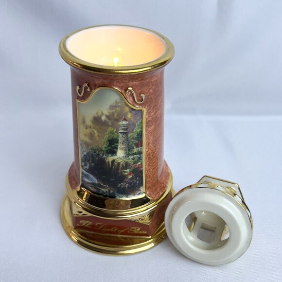 Thomas Kinkade "Light of Peace" Red Lighthouse 2004 Illuminated Coastal Décor - Picture 7 of 10